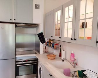 Superbe studio 2 à 4 pers, bord de mer, casino et centre ville - Deauville - Kitchen