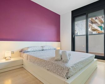 Duplex with free parking only 250m beach - Pineda - Habitación