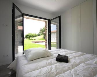 Gîte Garazi, in the heart of the Basque Country - Saint Jean Pied de Port - Saint-Jean-Pied-de-Port - Schlafzimmer