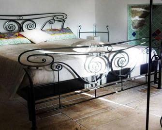 Aux Bords du Temps - Zonza