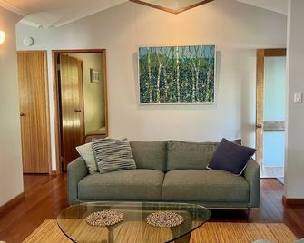 Celledon Rainbow Shores - Rainbow Beach - Huiskamer