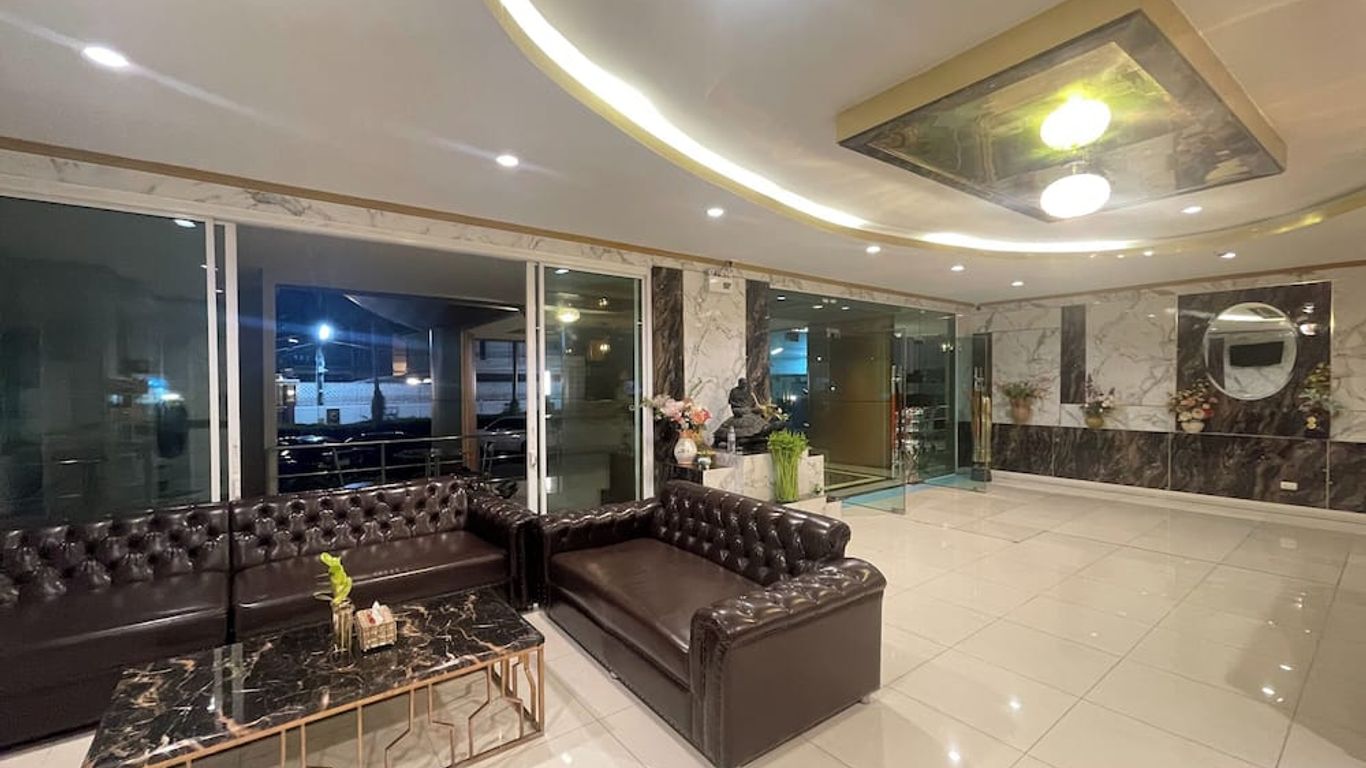 โรงแรมคาร์พิเดี้ยม