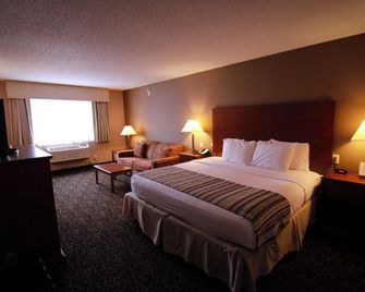 Canby Inn and Suites - Canby