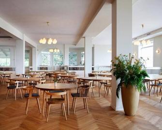 Strandhotellet Sandvig - Allinge - Restaurante