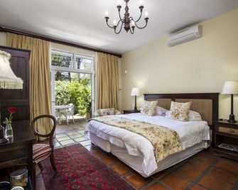 De Hoek Manor - סטלנבוש - חדר שינה