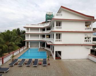 Mobor Beach Resort - Betul - Edificio
