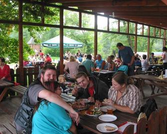 Zoopark Zelcin - Mělník