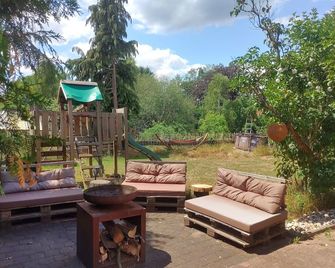 Tranquil accommodation in the Palatinate Forest - Trippstadt - Patio