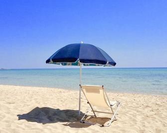 Apartment in a detached villa up to 7 people, ideal for families - Taranto - Beach