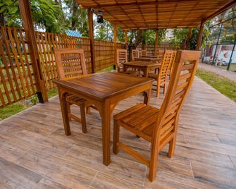 فندق أكرا سيتي - أكرا - شرفة مرصوفة