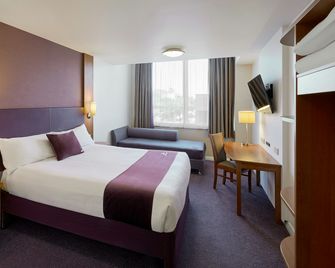 Premier Inn Pontypool - 龐蒂浦 - 臥室