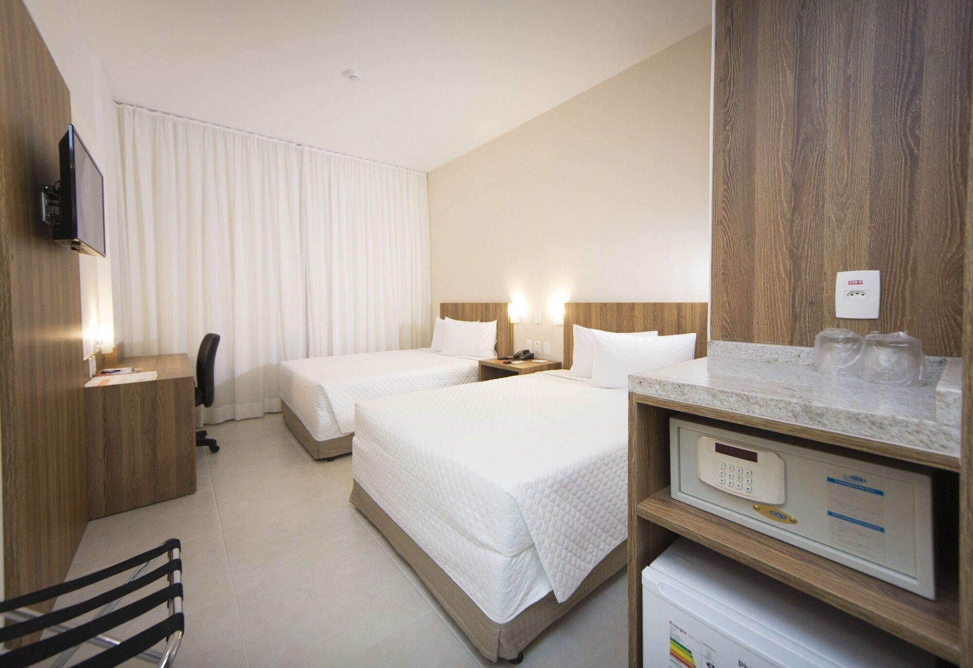 Nb Hotéis - אראקאז'ו - חדר שינה