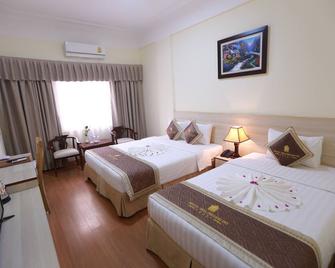 Tecco Sky Hotel & Spa - Vinh City - Schlafzimmer