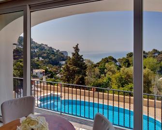 Hotel Mamela - Capri - Parveke