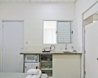 Vila 50 Hospedagem - São Paulo - Cocina