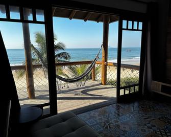 Pousada Pedra da Gaivota - Bombinhas - Balcony