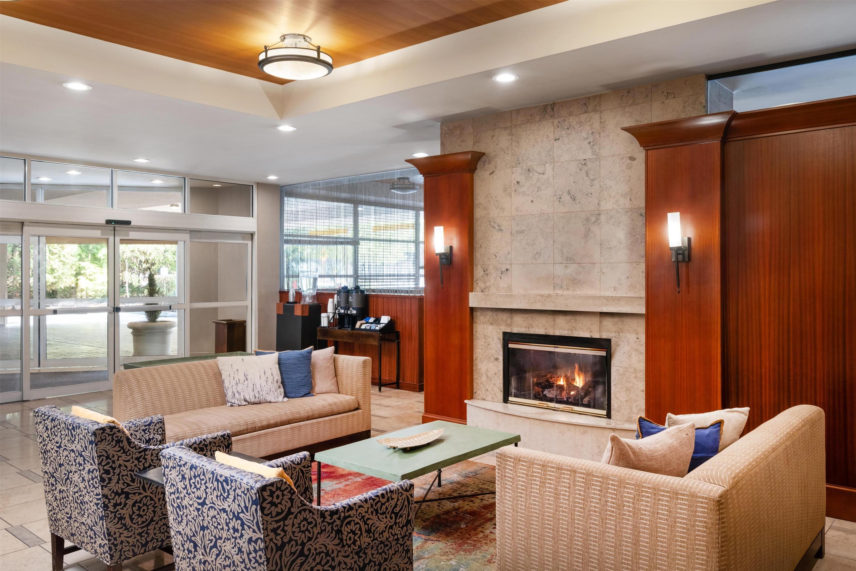 Eastgate Hotel, BW Signature Collection - בלביו - טרקלין