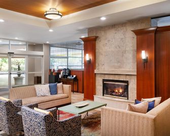 Eastgate Hotel, BW Signature Collection - בלביו - טרקלין