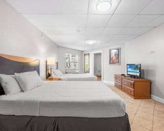 Cedar Park Whirlpool Suites - North Stonington