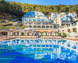 Orka Sunlife Resort Hotel and Aquapark - Ölüdeniz - Havuz