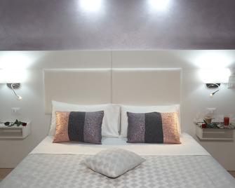 Pepè Accommodation - Parghelia - Bedroom