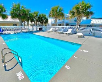 Pet-friendly, 3 Blocks to Beach, Pool, #103 - Atlantic Beach - Bazén