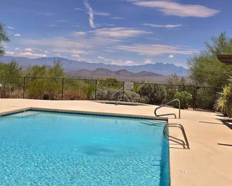 Distinctive view FH condo near Scottsdale/Mayo - Fountain Hills - Pool