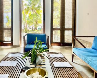 Isana Beach House - Tangalla - Lobby