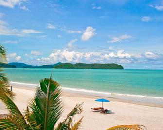 Langgura Baron Resort - Langkawi - חוף