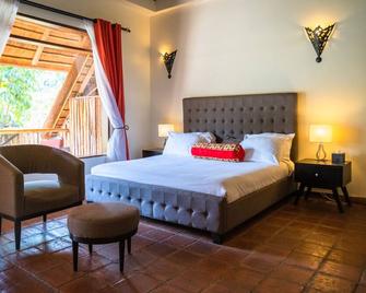 Le Petit Village Boutique Hotel & Spa - Kampala - Bedroom