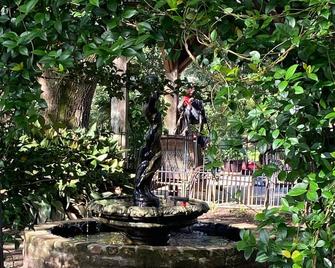 Side House On The Bayou - Breaux Bridge - Outdoors view