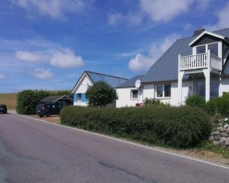 Studio house \'Blue House\' 200 steps to the sea - Nordstrand - Gebäude