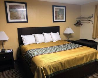 Tropical Palm Motel - Fort Myers - Bedroom