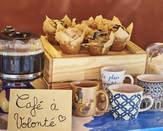 greet Hotel Versailles - Voisins Le Bretonneux - Voisins-le-Bretonneux - Bar