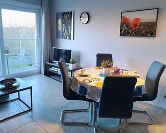 Apartment Bowie by Interhome - De Haan - Essbereich