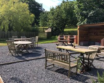 Burton Farmhouse - Kingsbridge - Patio