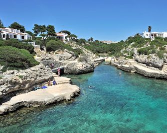 Globales Almirante Farragut - Ciutadella de Menorca