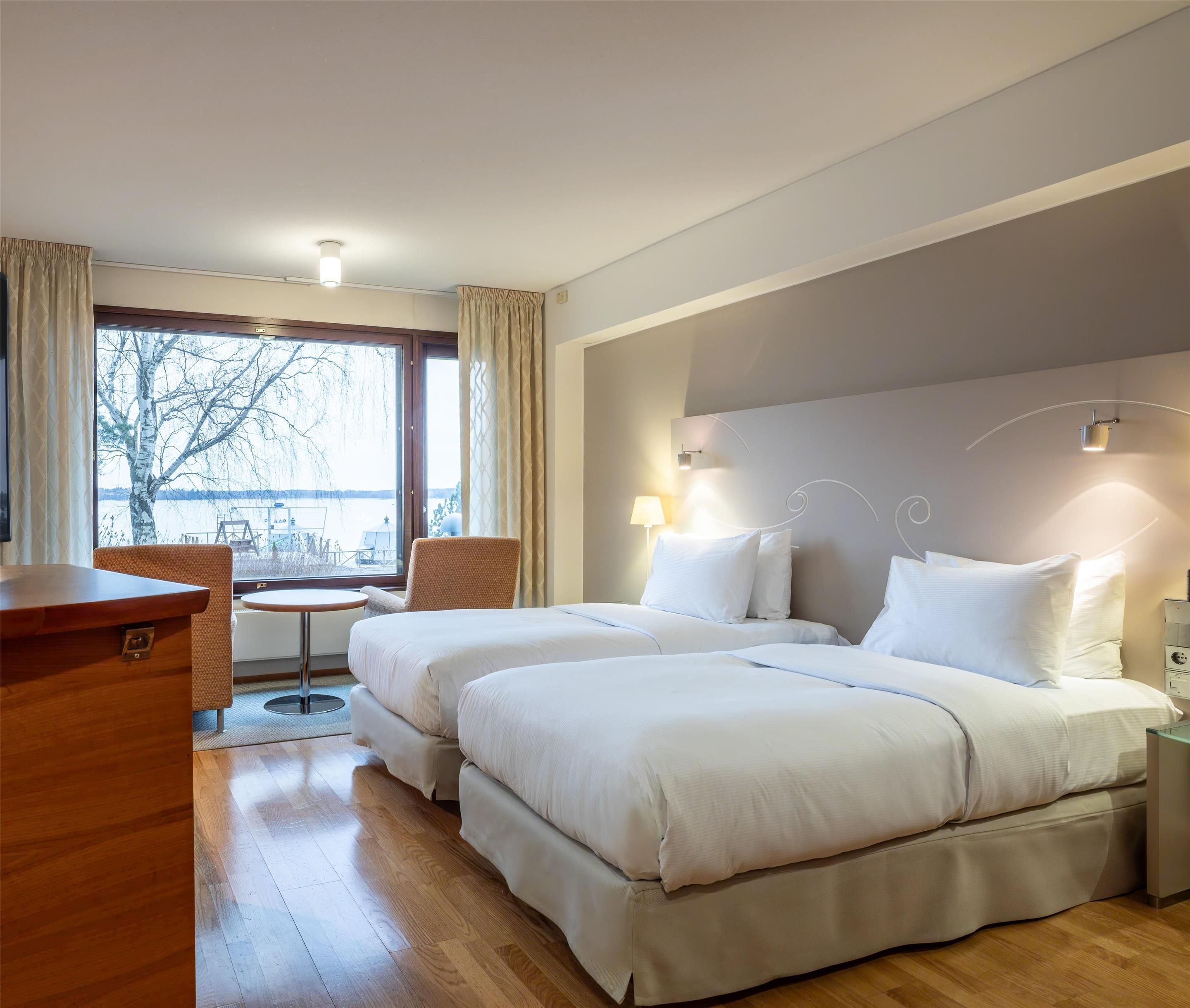 Hilton Helsinki Kalastajatorppa thumbnail 3