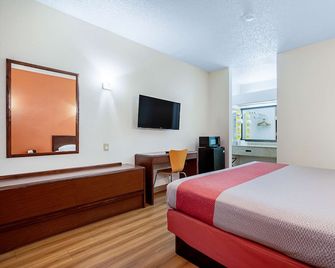 Motel 6 Covington, TN - Covington - Slaapkamer