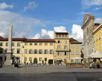Hotel Toscana - Prato - Edificio