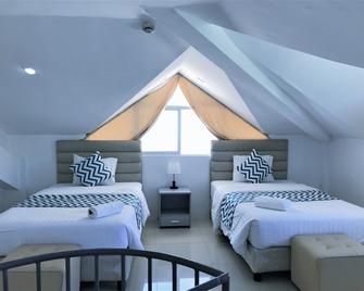 Grand Blue Beach Hotel - Boracay - Bedroom