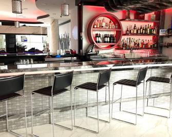 Streamline Hotel - Biển Daytona - Bar