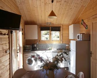 Comfortable wooden house in the heart of nature - Faugères - Cocina