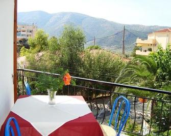 Vesta House - Igoumenitsa - Balcon