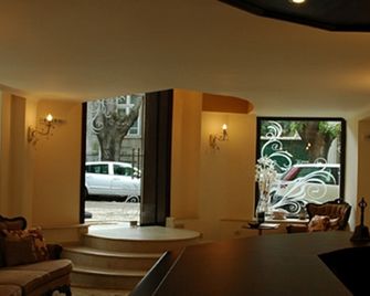 فندق بوتيك هاي - فارنا - غرفة معيشة