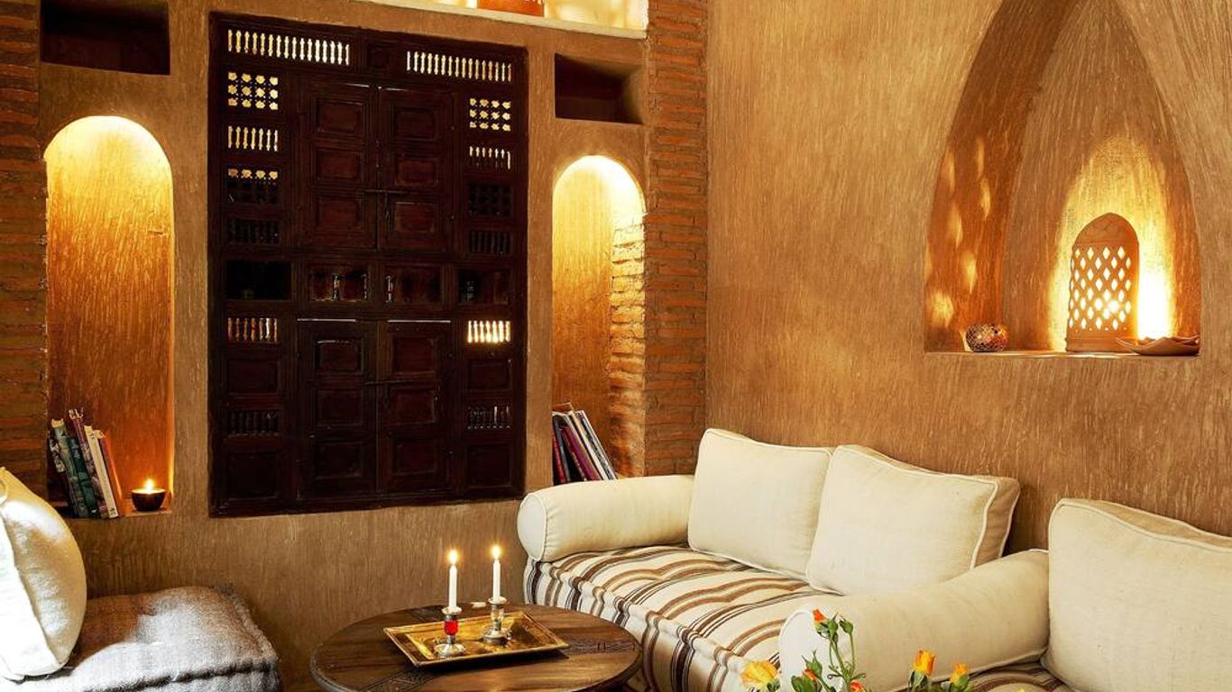 فندق رياض كارينا