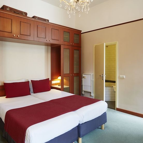 Mastbosch Hotel Breda image 1