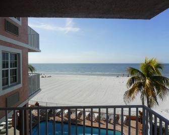 Edison Beach House - Fort Myers Beach - Balcony