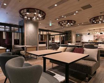 Shin Osaka Esaka Tokyu Rei Hotel - Suita - Lounge
