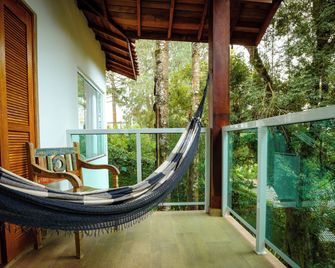 Velinn Pousada Jardim Da Mantiqueira - Monte Verde - Balcón